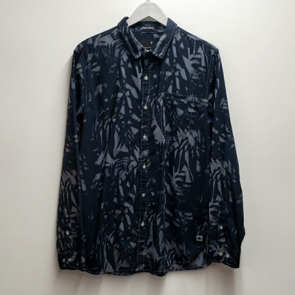 Tavik Shirt Men's Size Large Long Sleeve Buttoned Down Printed Casual